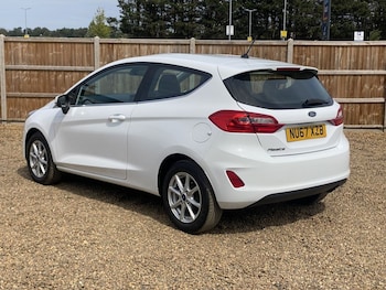 Used Ford Fiesta 2017 for sale - 75515751: Photo