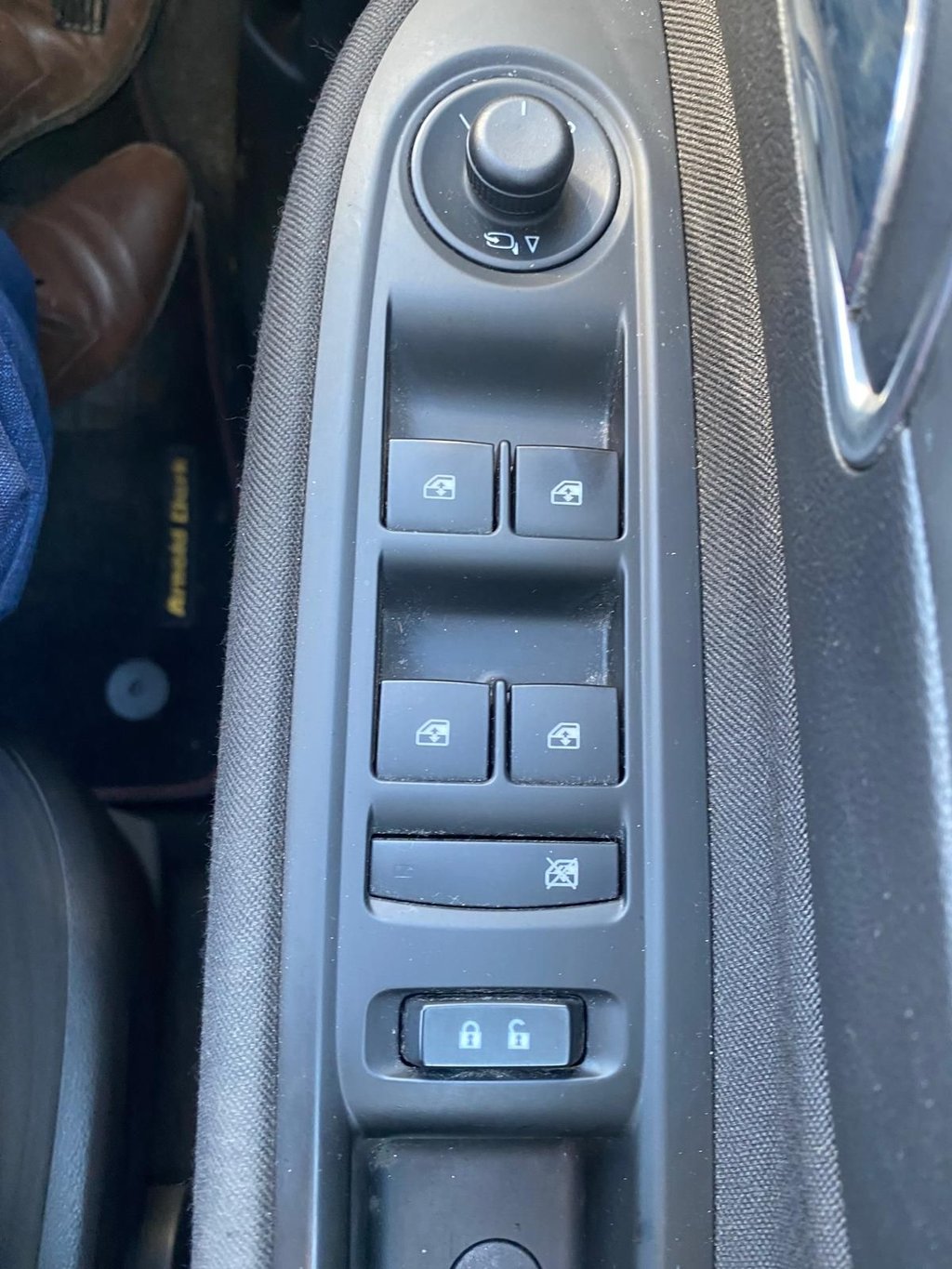 Used Vauxhall Mokka 2015 for sale - 76767989: Photo 12