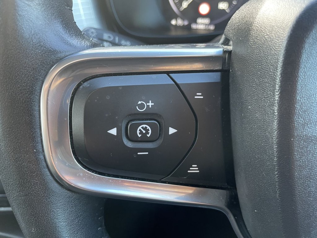 Used Volvo XC40 2018 for sale - 77121467: Photo 13