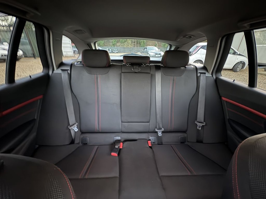 Used BMW 3 Series 2018 for sale - 76900261: Photo 10