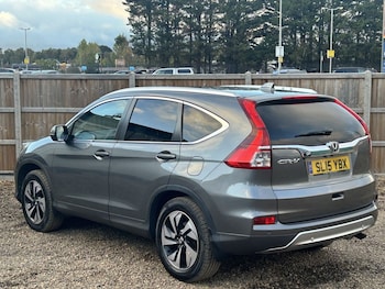 Used Honda CR-V 2015 for sale - 76279490: Photo