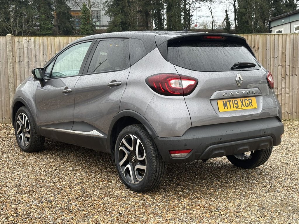 Used Renault Captur 2019 for sale - 77792296: Photo 3