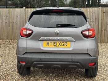 Used Renault Captur 2019 for sale - 77792296: Photo
