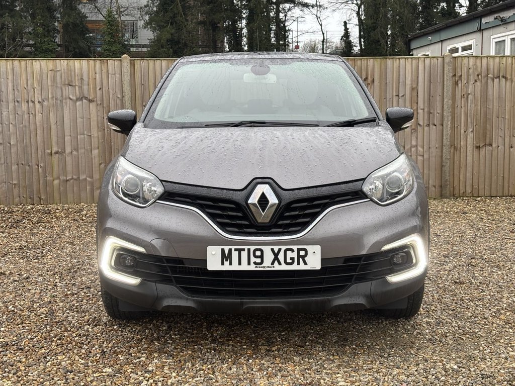 Used Renault Captur 2019 for sale - 77792296: Photo 8
