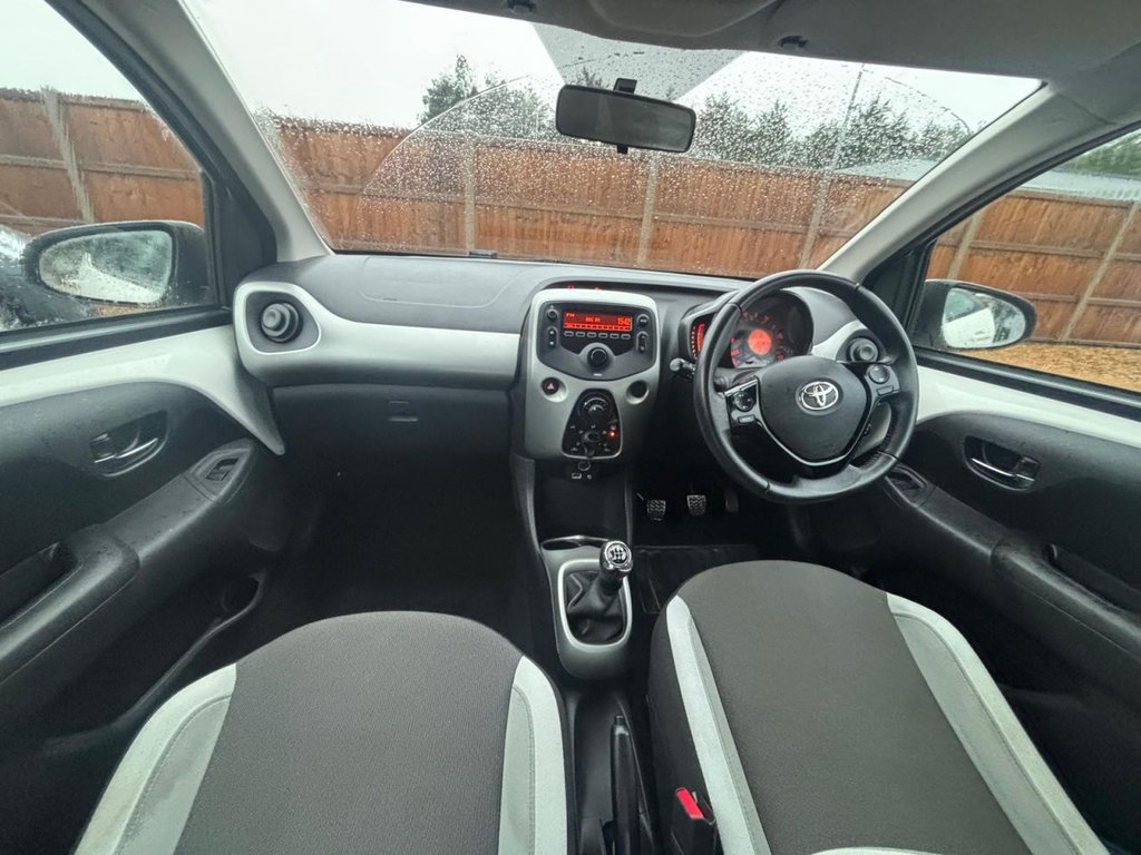 Used Toyota AYGO 2016 for sale - 76558637: Photo 11