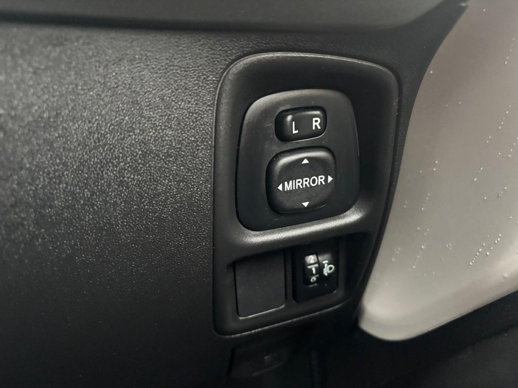 Used Toyota AYGO 2016 for sale - 76558637: Photo 15