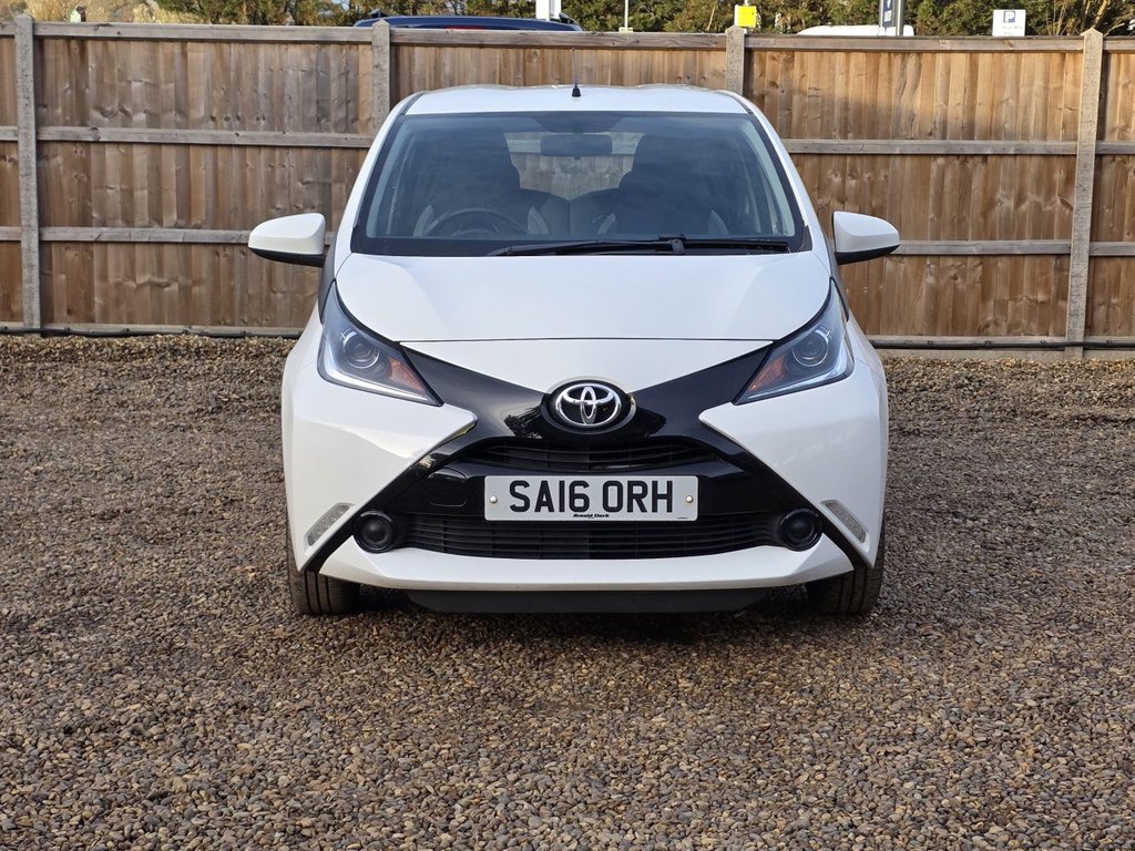 Used Toyota AYGO 2016 for sale - 76558637: Photo 8