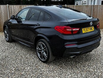 Used BMW X4 2018 for sale - 75135357: Photo