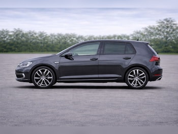 Used Volkswagen Golf 2020 for sale - 78241171: Photo