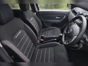 Used Dacia Duster 2019 for sale - 78271428: Photo