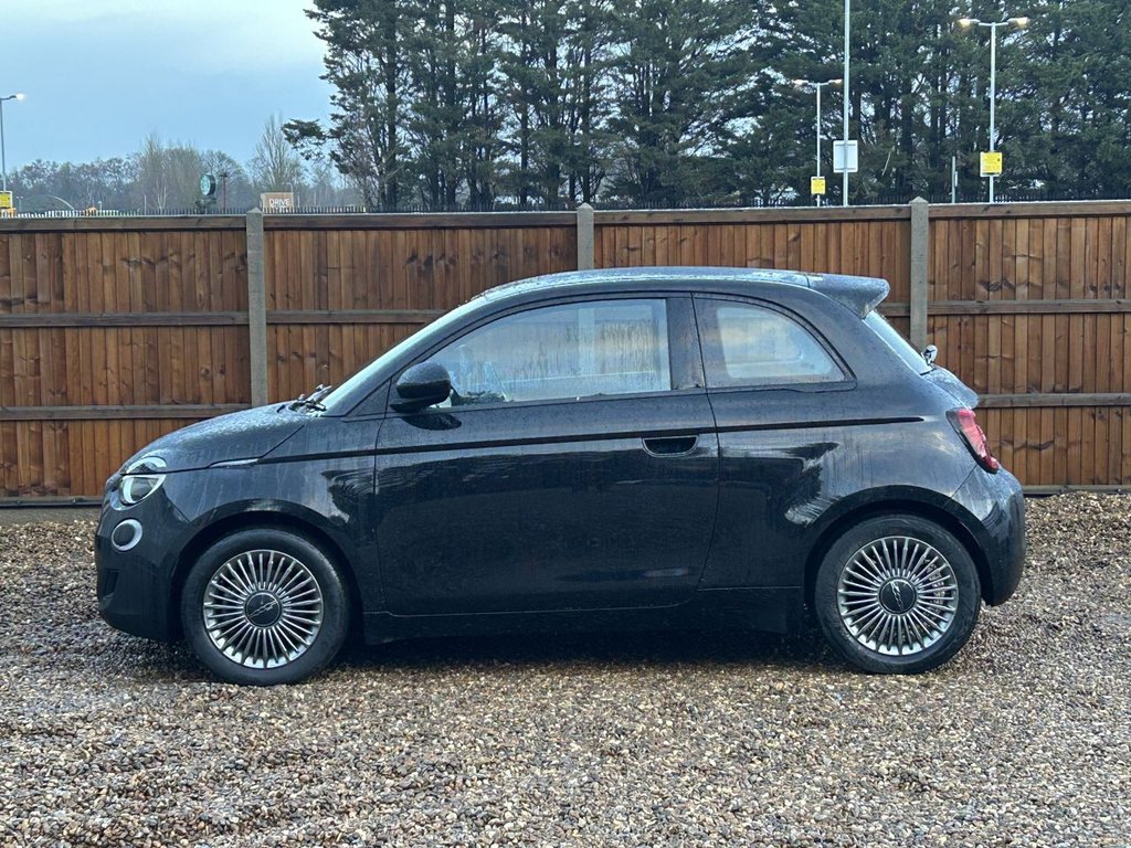 Used Fiat 500 2022 for sale - 77139418: Photo 2