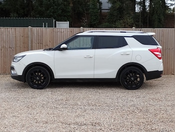 Used Ssangyong Trivoli XLV 2018 for sale - 76132330: Photo