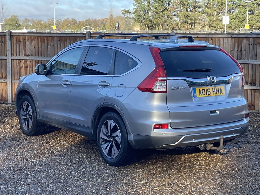 Used Honda CR-V 2016 for sale - 76698286: Photo 3