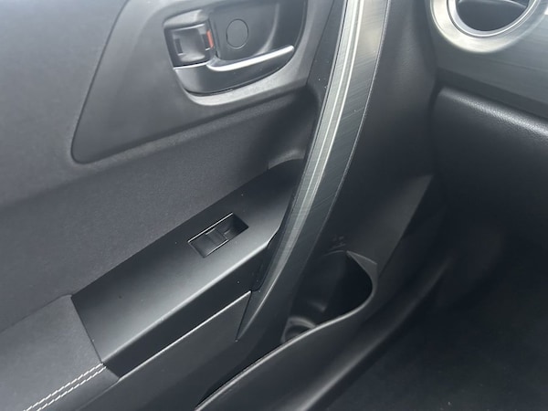 Used Toyota Auris 2014 for sale - 76303509: Photo 16