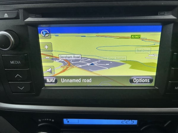 Used Toyota Auris 2014 for sale - 76303509: Photo 19