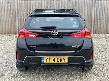 Used Toyota Auris 2014 for sale - 76303509: Photo 4