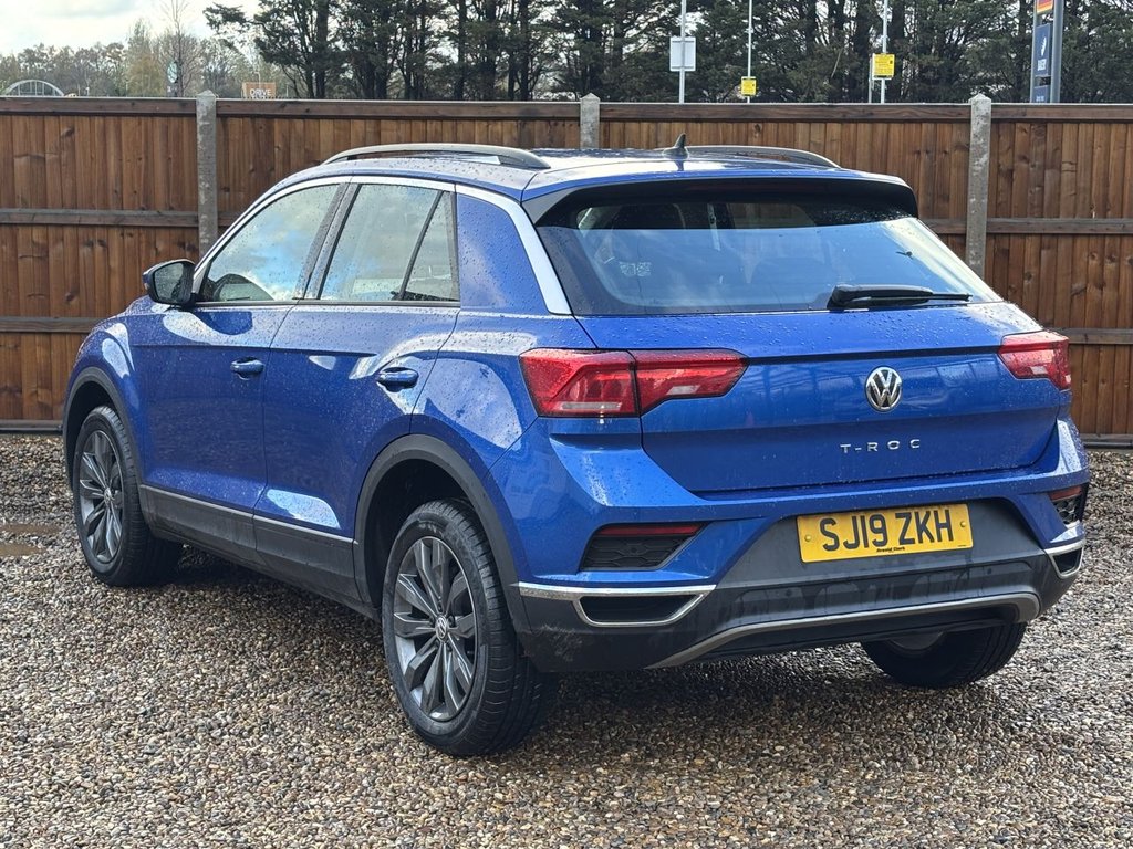 Used Volkswagen T-Roc 2019 for sale - 76686014: Photo 3