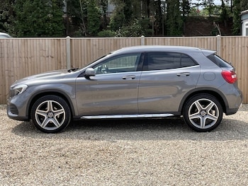 Used Mercedes-Benz GLA 2019 for sale - 75703925: Photo