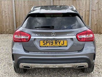 Used Mercedes-Benz GLA 2019 for sale - 75703925: Photo