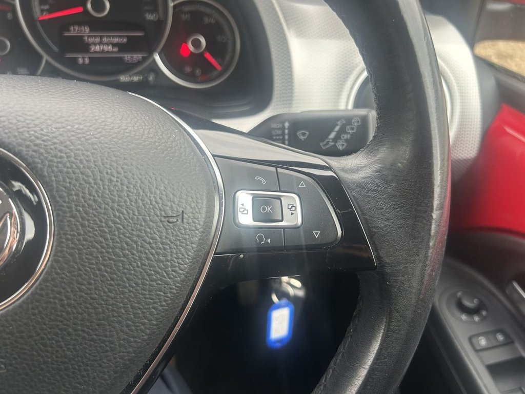 Used Volkswagen up! 2018 for sale - 76210083: Photo 14