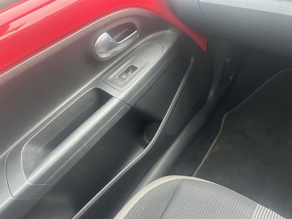 Used Volkswagen up! 2018 for sale - 76210083: Photo 16