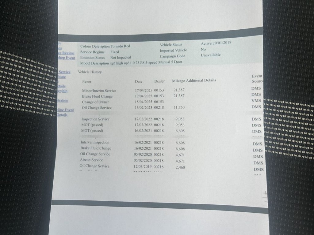 Used Volkswagen up! 2018 for sale - 76210083: Photo 21