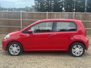 Used Volkswagen up! 2018 for sale - 76210083: Photo 2