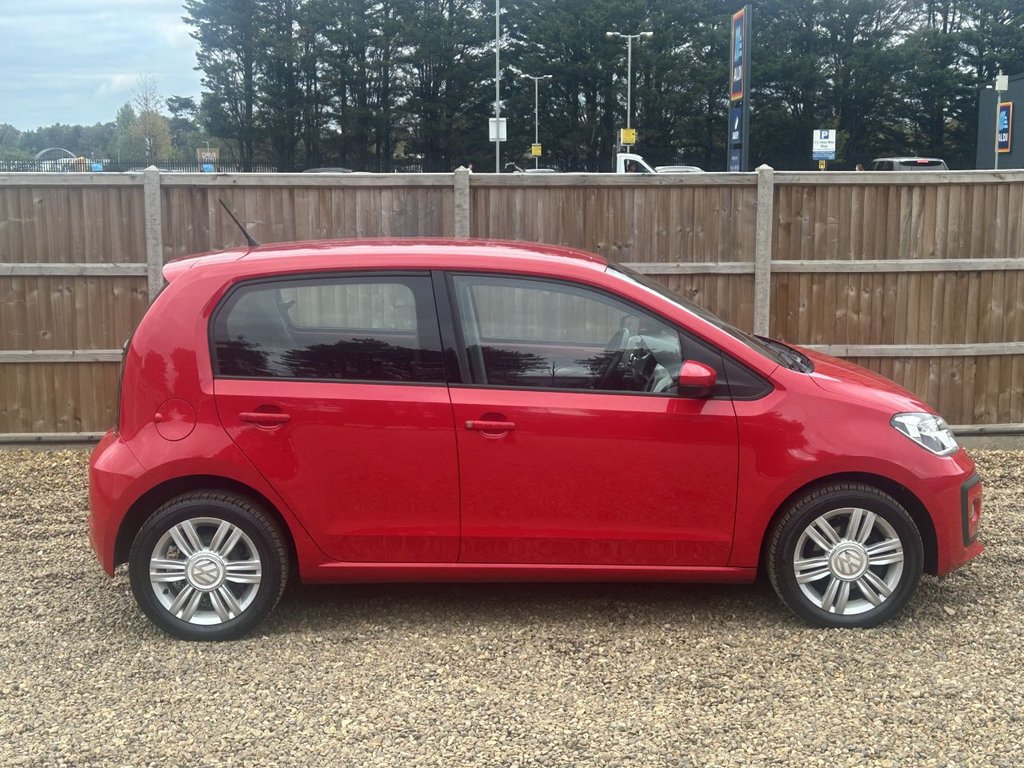 Used Volkswagen up! 2018 for sale - 76210083: Photo 6