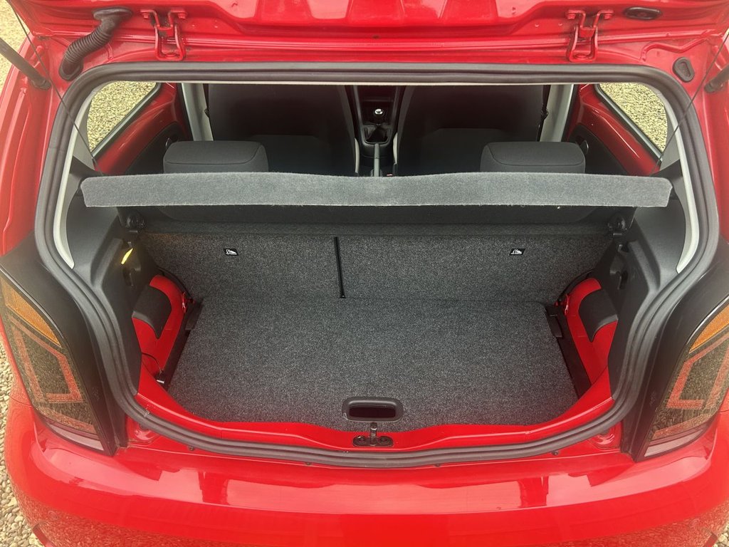 Used Volkswagen up! 2018 for sale - 76210083: Photo 9