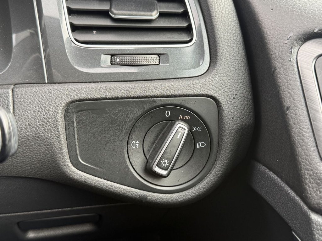 Used Volkswagen Golf 2020 for sale - 78110374: Photo 22