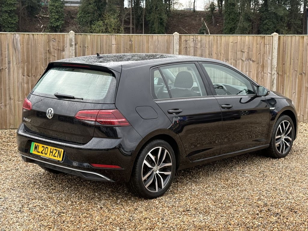 Used Volkswagen Golf 2020 for sale - 78110374: Photo 5