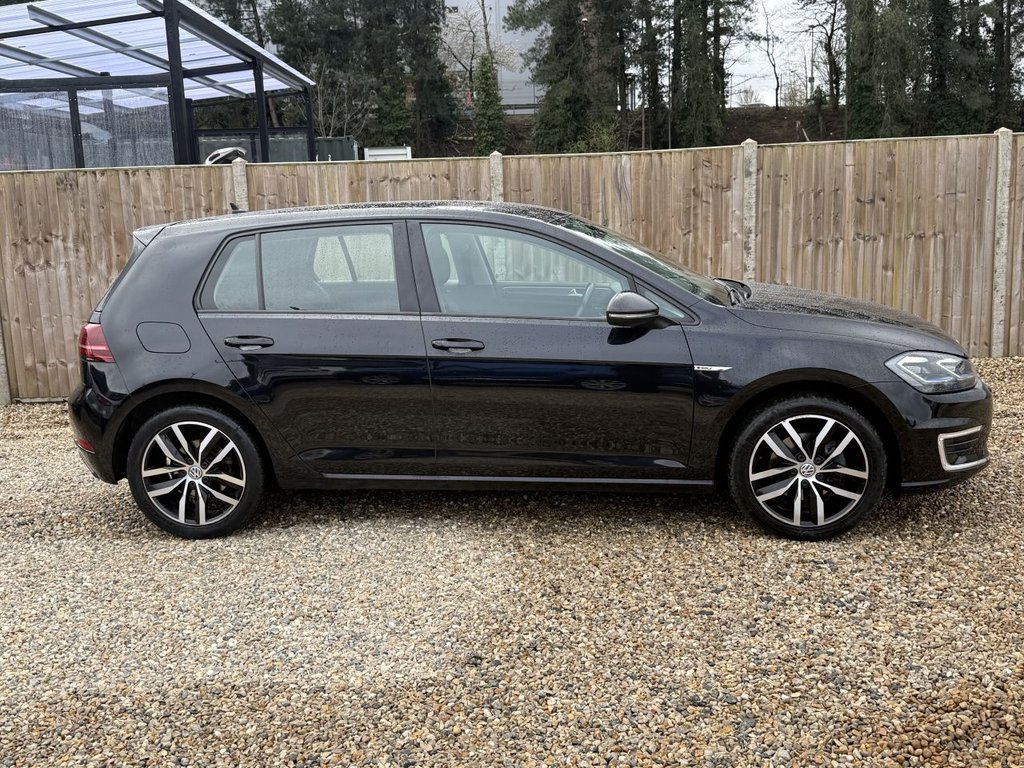Used Volkswagen Golf 2020 for sale - 78110374: Photo 6