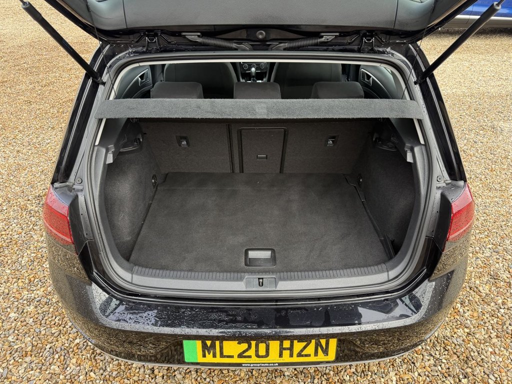 Used Volkswagen Golf 2020 for sale - 78110374: Photo 9