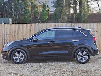 Used Kia Niro 2017 for sale - 75896652: Photo