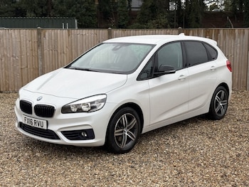 2016 (16) - 2.0 220d Sport MPV 5dr Diesel Auto Euro 6 (s/s) (190 ps)