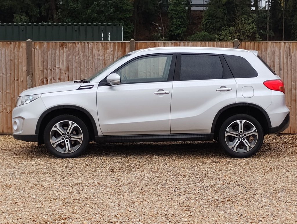 Used Suzuki Vitara 2017 for sale - 76162822: Photo 2