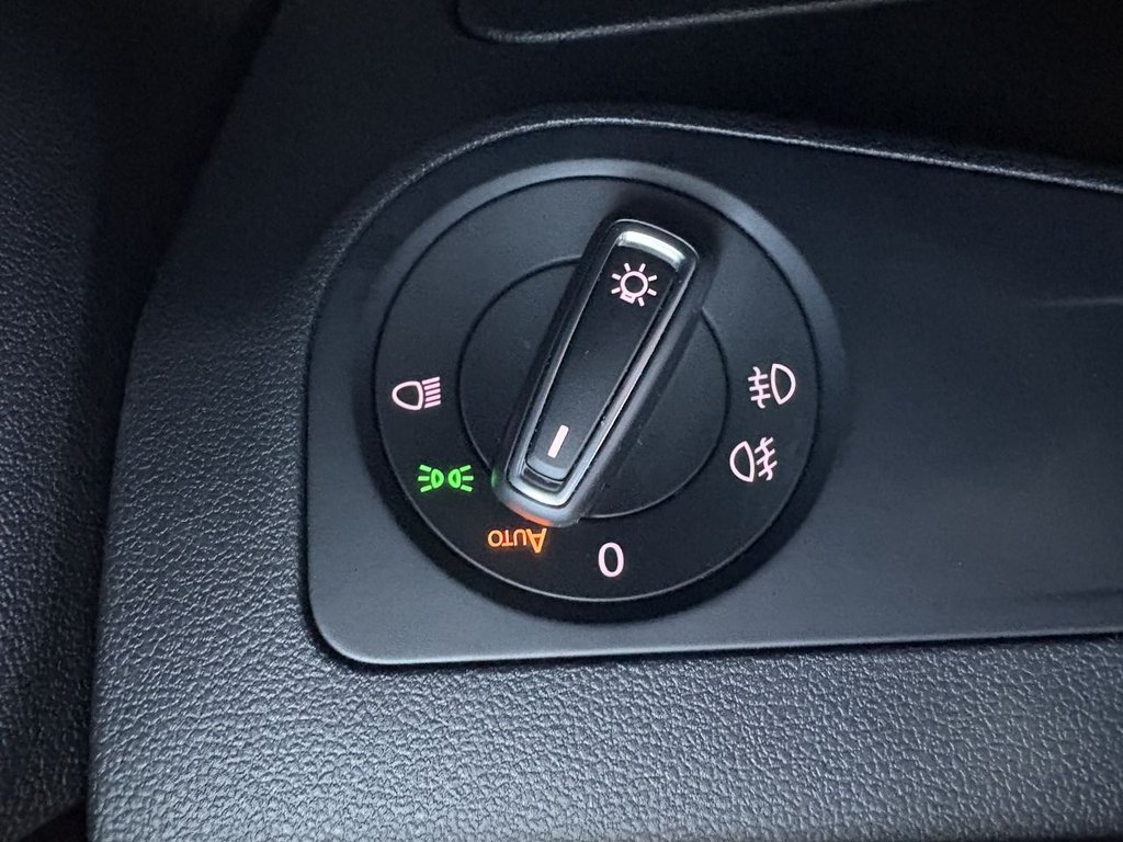 Used Volkswagen Tiguan 2019 for sale - 76900893: Photo 16