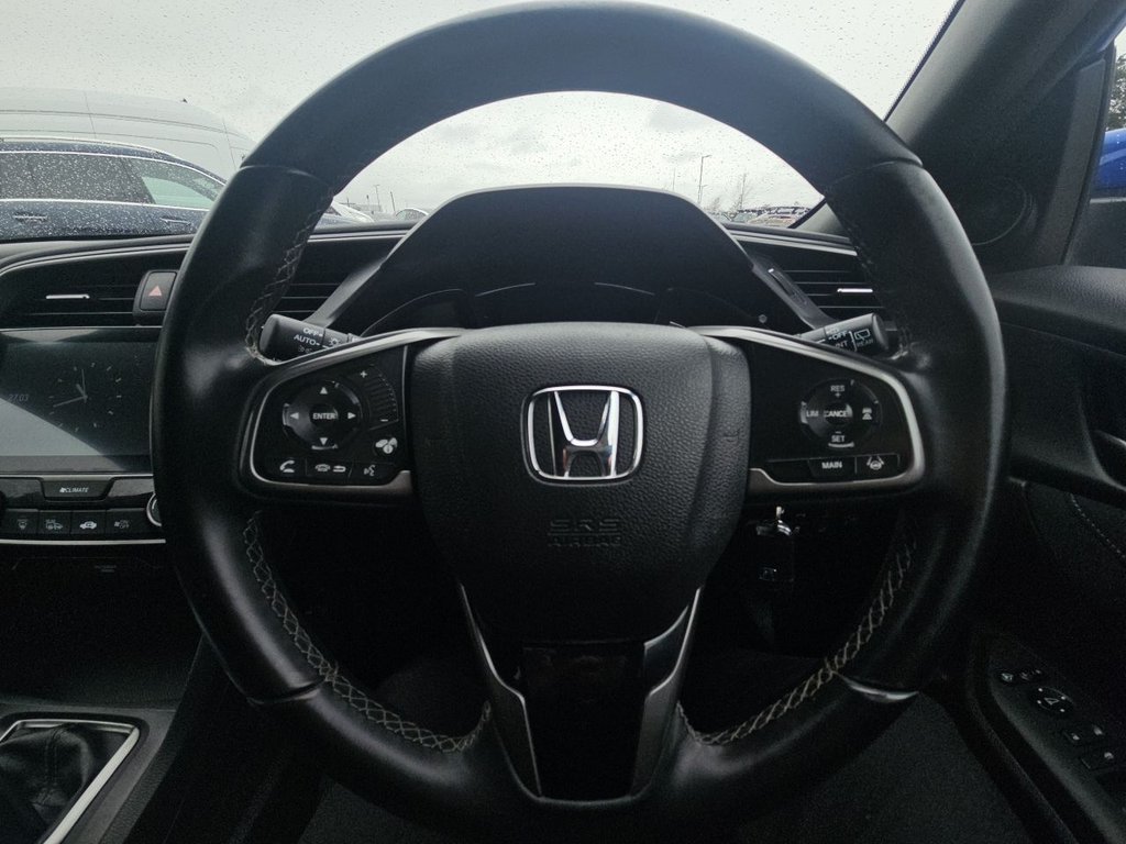 Used Honda Civic 2018 for sale - 78043935: Photo 12