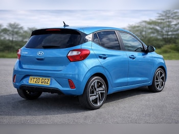 Used Hyundai i10 2020 for sale - 78256400: Photo