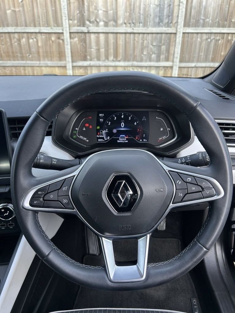 Used Renault Clio 2022 for sale - 77088977: Photo 15