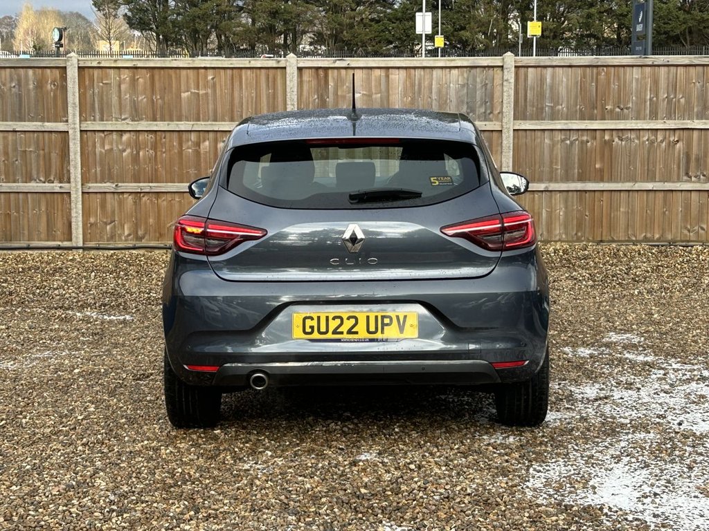 Used Renault Clio 2022 for sale - 77088977: Photo 4