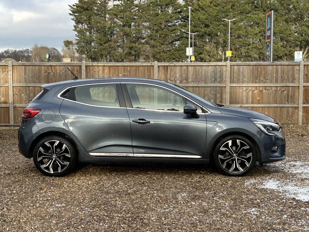 Used Renault Clio 2022 for sale - 77088977: Photo 6