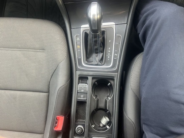 Used Volkswagen Golf 2020 for sale - 76132075: Photo 18