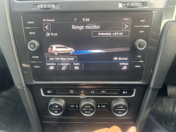 Used Volkswagen Golf 2020 for sale - 76132075: Photo 20
