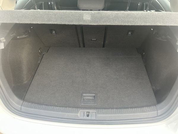 Used Volkswagen Golf 2020 for sale - 76132075: Photo 9
