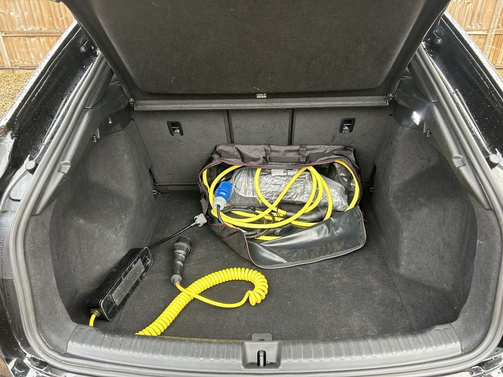 Used Audi Q4 e-tron 2023 for sale - 77383684: Photo 16