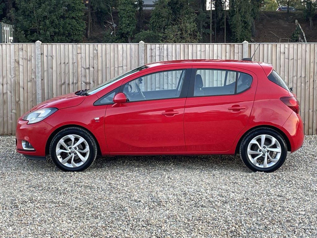 Used Vauxhall Corsa 2017 for sale - 76118423: Photo 2