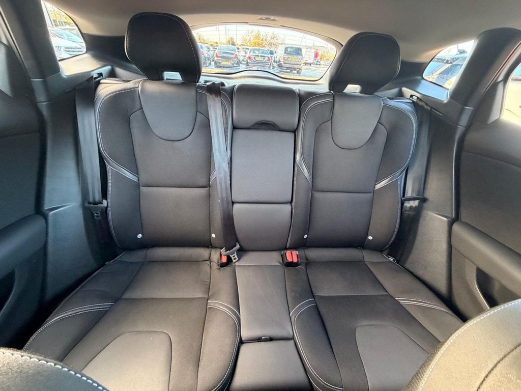 Used Volvo V40 2017 for sale - 76604450: Photo 10