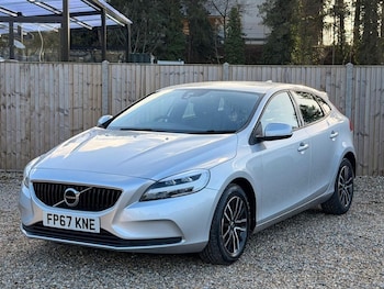 2017 (67) - T3 [152] Momentum Nav Plus 5dr