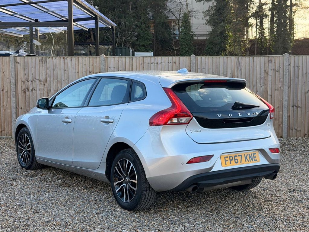Used Volvo V40 2017 for sale - 76604450: Photo 3